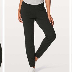 lululemon Free to Roam Jogger
